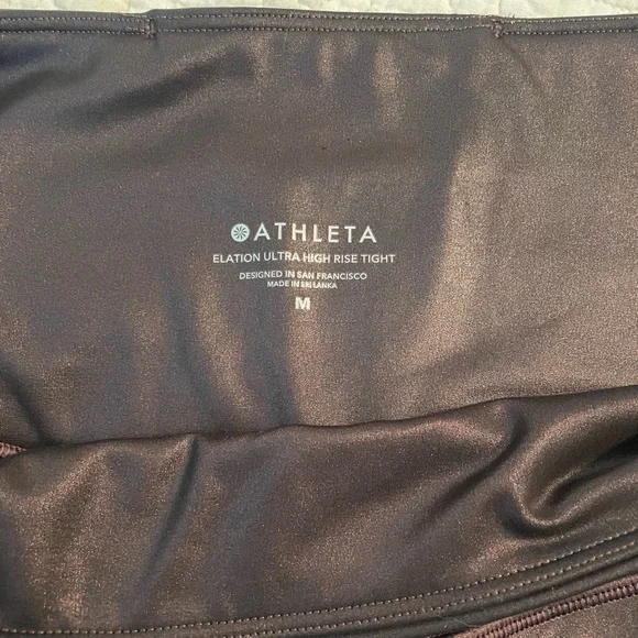 EUC Athleta Elation Shimmer Ultra High Rise 7/8 Tights Antique Burgundy Medium - Picture 7 of 7